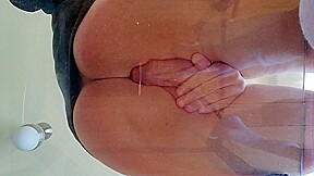 Self fuck with a final cumshot