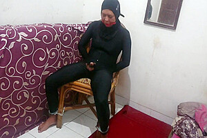 Catsuit Hijab Bondage